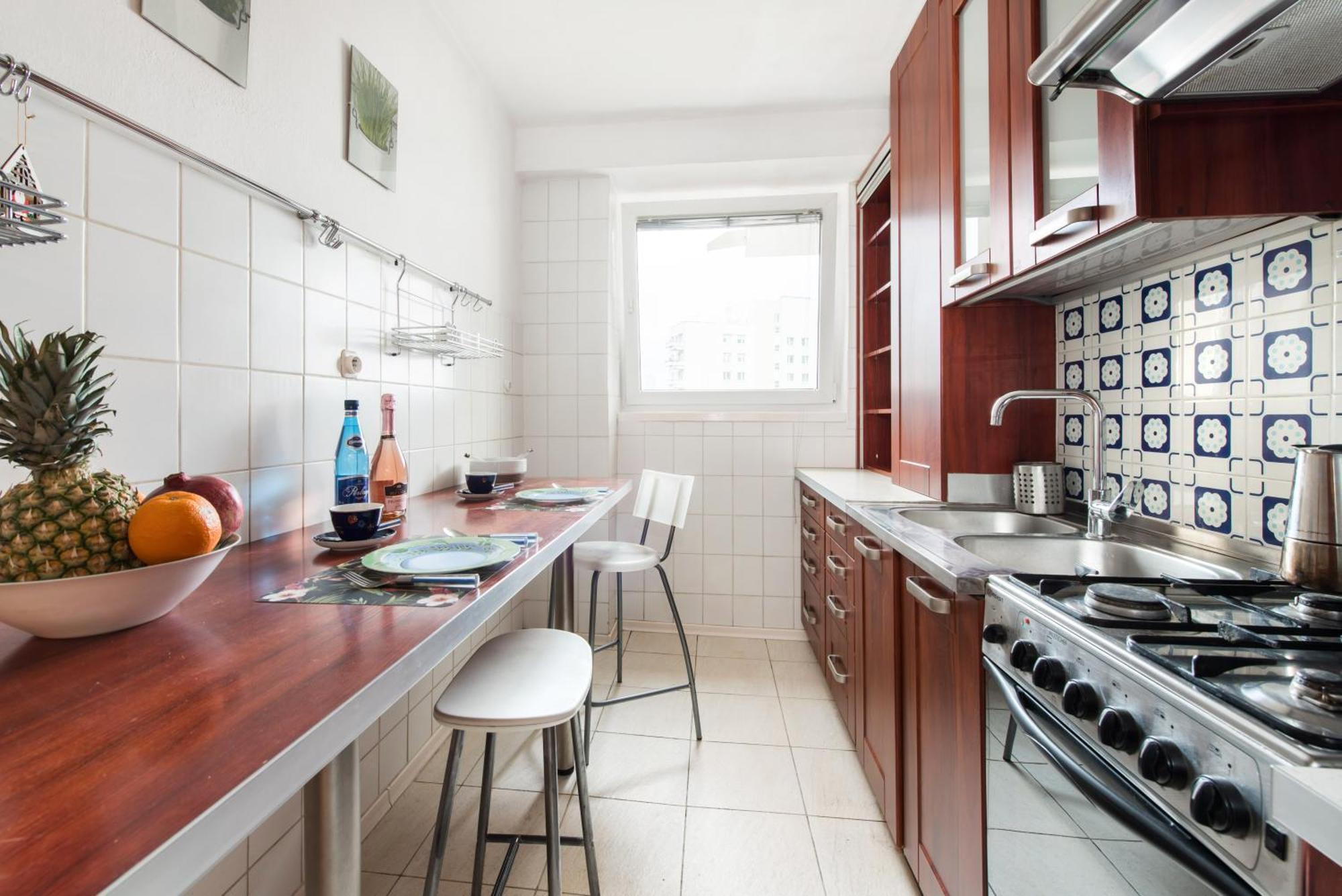 Room, Inflancka 19 Warsawa Bagian luar foto